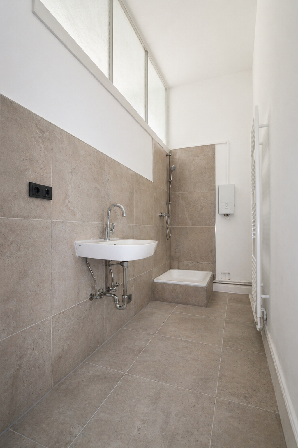 Badezimmer – bearbeitet, ohne Möblierung
